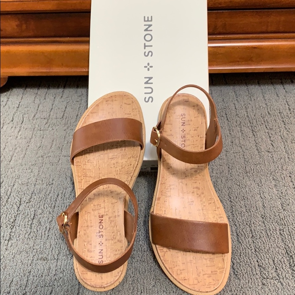 NWT Sun & Stone Sandals